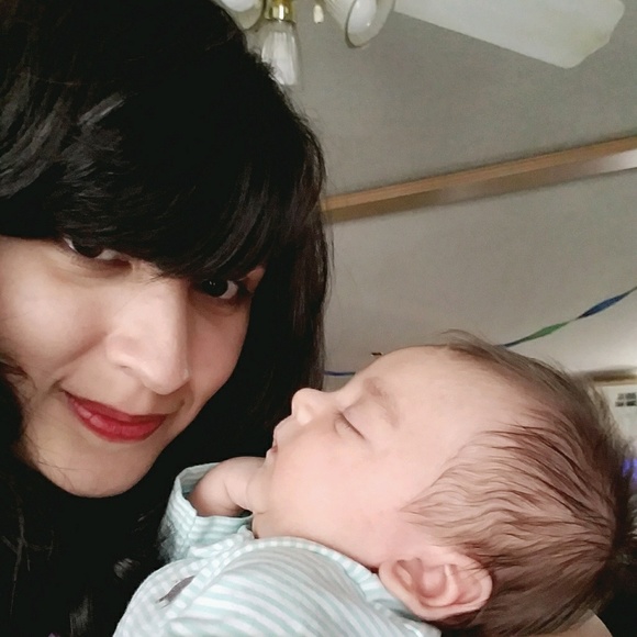 Meet your Posher, Candy - Picture 2 of 4